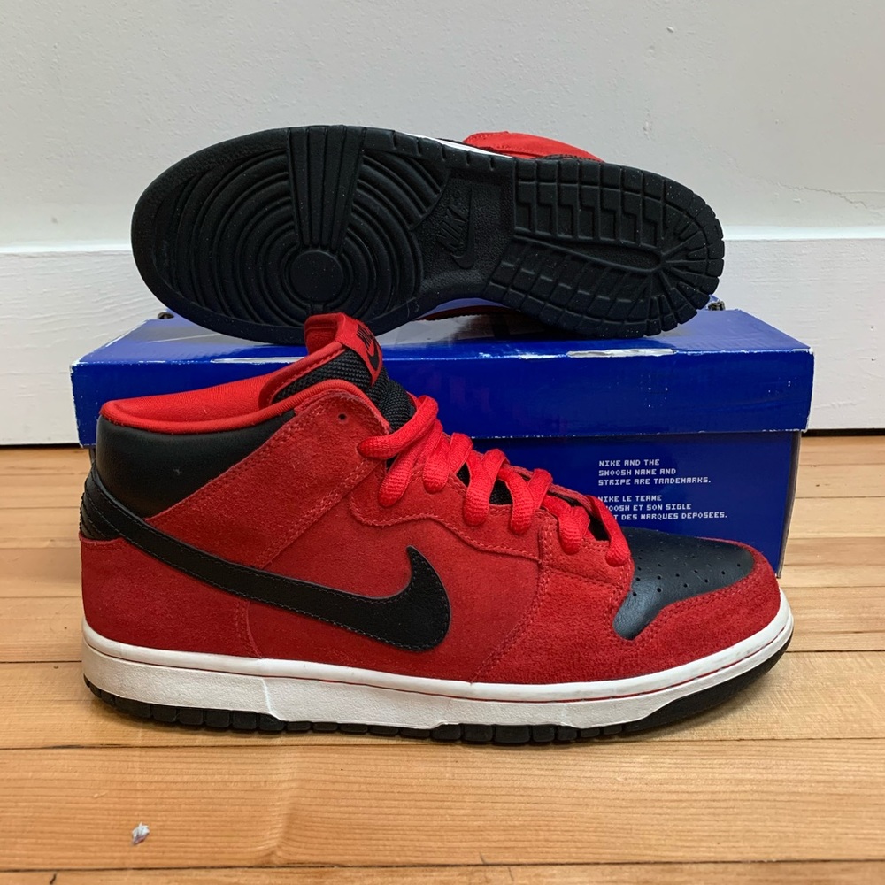 Nike Dunk Mid Pro SB sz 9